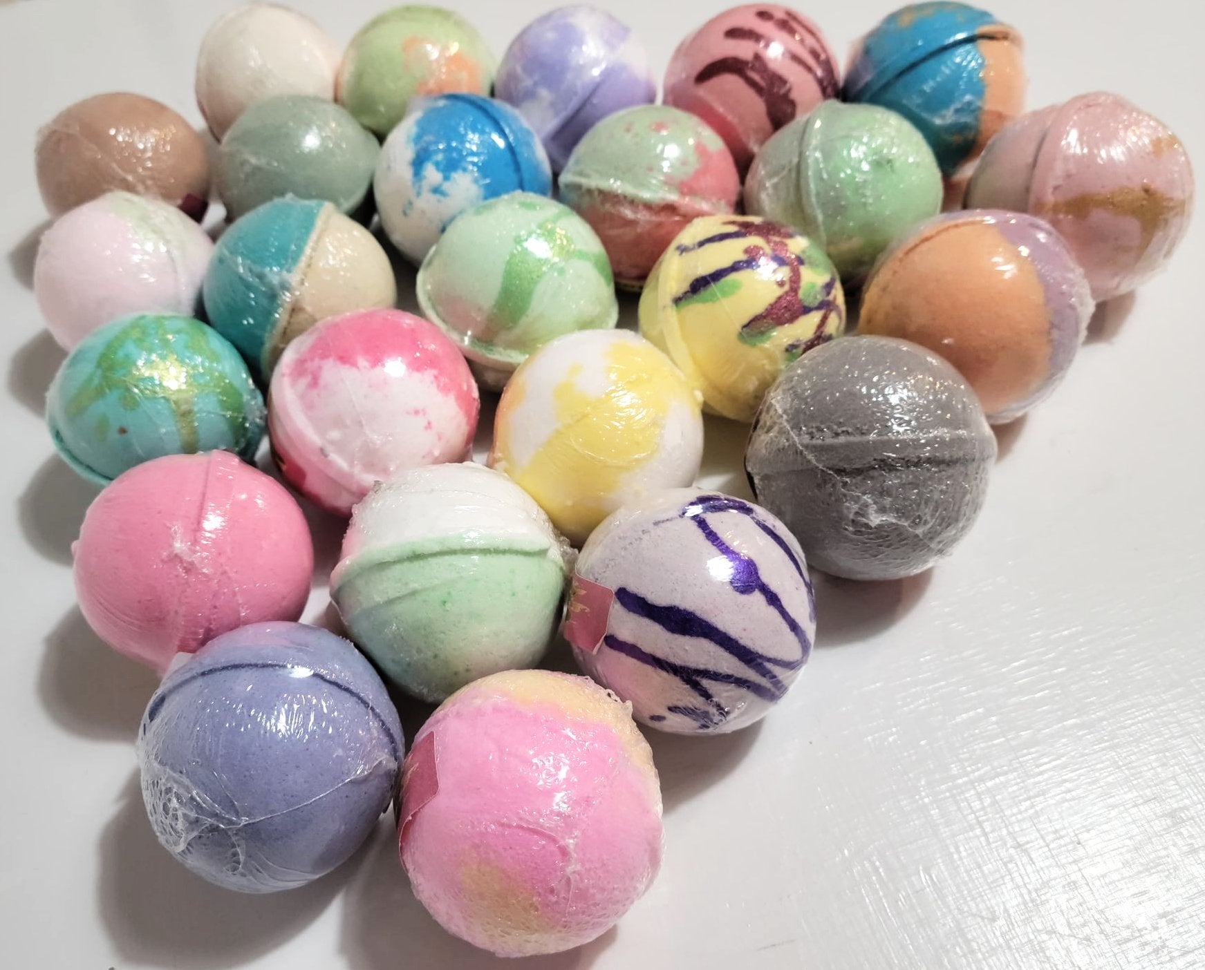 BOMBE DA BAGNO ELITISTE - New Set Vasca 9 Bath Bombs - Confezione Idea  Regalo Bo EUR 45,14 - PicClick IT